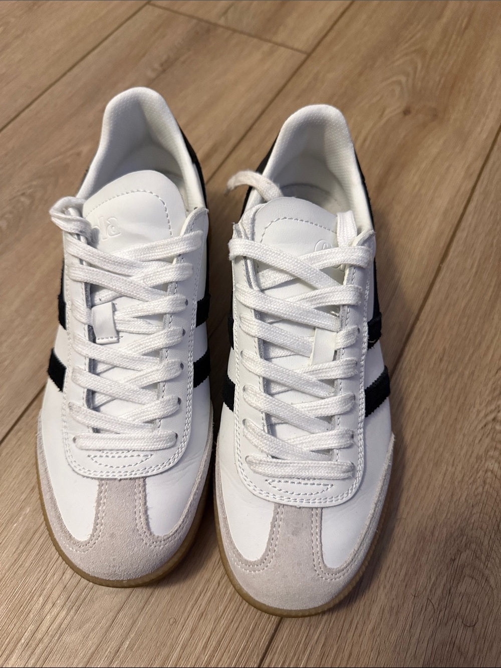 Gola White Sneakers with Black Stripes and Gum Sole - Picture 3 of 4